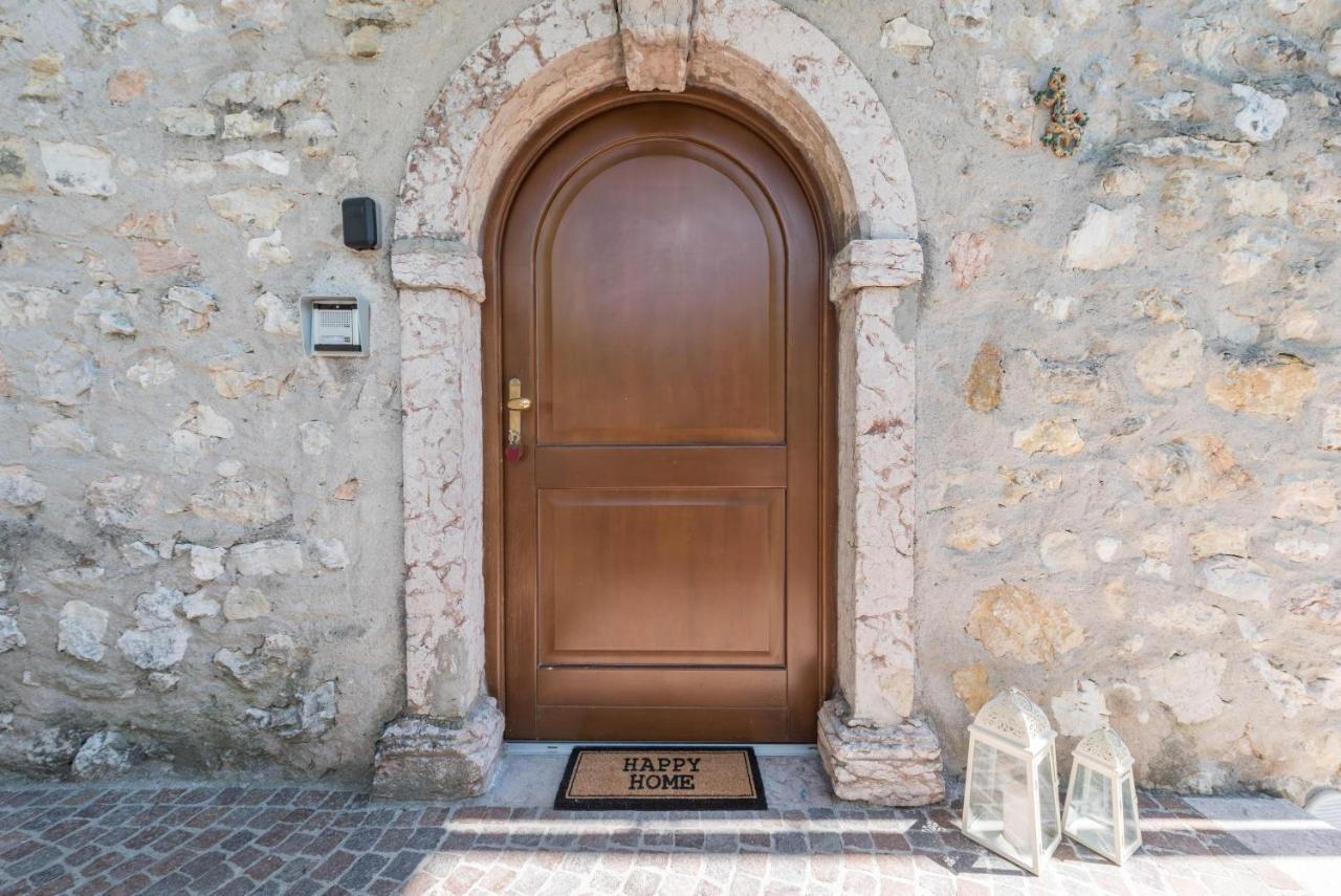 Appartamento Ania Vista Castello 蒂诺 外观 照片