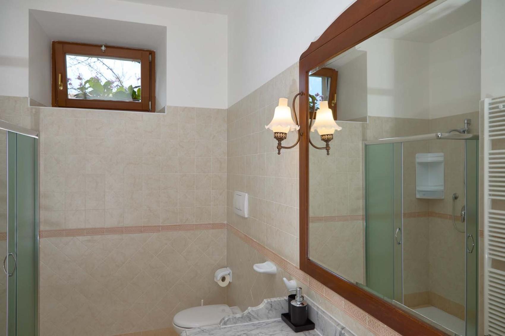 Appartamento Ania Vista Castello 蒂诺 外观 照片